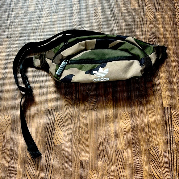 adidas Handbags - Adidas camo fanny pack| belt bag| waist pack